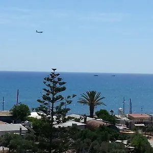 Pelides Ларнака
